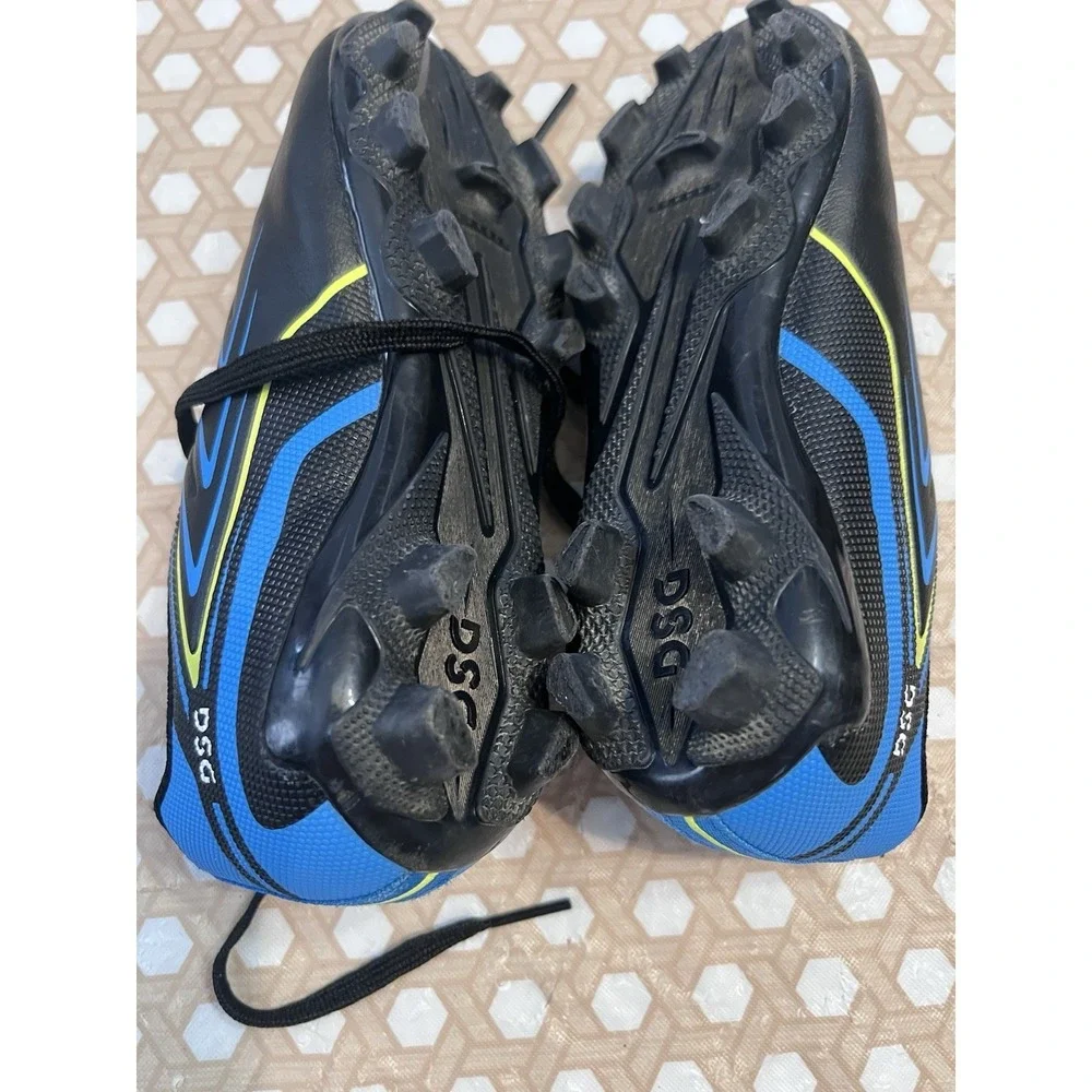 DSG Speed Viper Cleats Size‎ 12K  Kids
